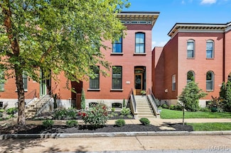 1218 Dolman St, Saint Louis, MO 63104
