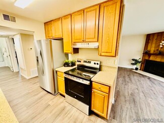450 W Vermont Ave Unit 703, Escondido, CA 92025