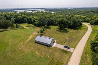 21901 Floyd Lake Dr, Detroit Lakes, MN 56501