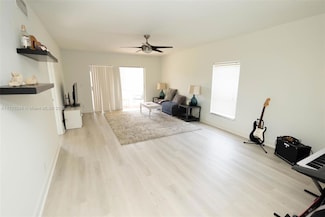 2700 Casita Way Unit 2150, Delray Beach, FL 33445