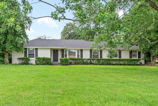 3086 Highway 76, Adams, TN 37010
