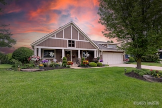 7708 Stations Dr SW Unit 7, Byron Center, MI 49315