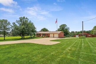 18851 Emery Ave, Hastings, MN 55033