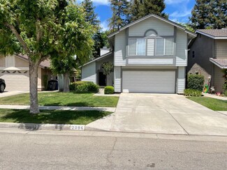 2086 W Magill Ave, Fresno, CA 93711