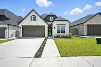 Plan Maybach, Justin, TX 76247