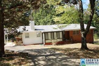 422 Wexford Ave, Weaver, AL 36277