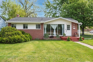1949 Grove Rd, Ypsilanti, MI 48198