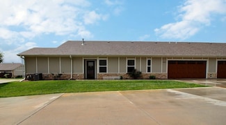 2418 E Madison Ave, Derby, KS 67037
