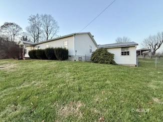 19477 Center, Trimble, OH 45782