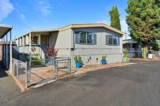 2740 W Olive Ave Unit 48, Fresno, CA 93728