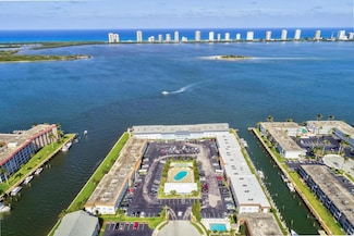 100 Shore Ct Unit 307, North Palm Beach, FL 33408