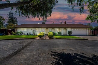 25867 El Vado Dr, Madera, CA 93638