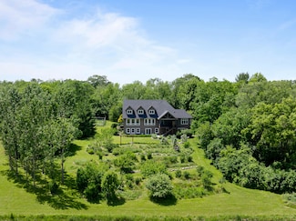 2541 South Rd, Burlington, WI 53105