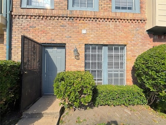 7700 Creekbend Dr Unit 37, Houston, TX 77071