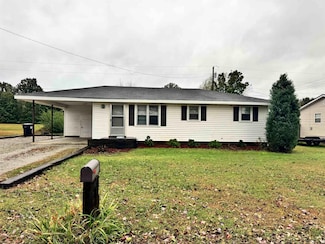 111 E Roosevelt Ave, Muscle Shoals, AL 35661