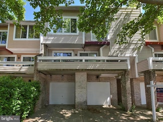9847 Lake Shore Dr, Montgomery Village, MD 20886