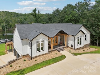 323 Whisper Lake Dr, New London, NC 28127