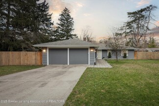 1421 Gilcrest Ave, East Lansing, MI 48823