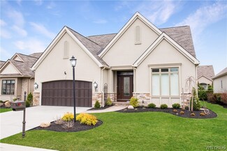 49 Brockton Ridge, Buffalo, NY 14221