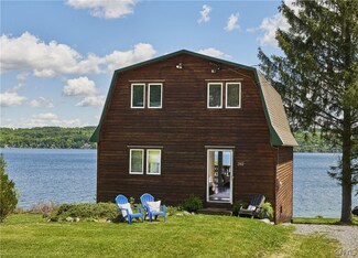 2512 Lakeway Lane (Fire Lane 27), Skaneateles, NY 13152