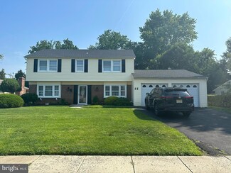 35 Eastgate Ln, Willingboro, NJ 08046