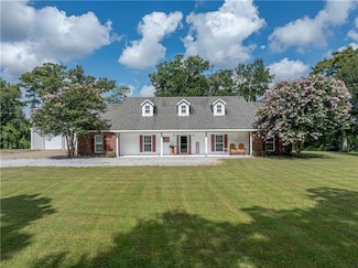 1820 Louisiana 457, Lecompte, LA 71346