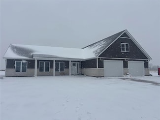 55550 Lone Cedar Trail, New London, MO 63459