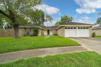 2846 Mayflower Landing Ct, Webster, TX 77598