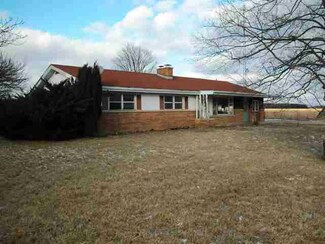 6768 E 500 N, North Webster, IN 46555