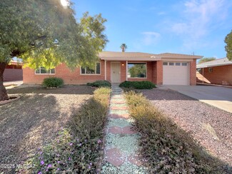 6658 E Cooper St, Tucson, AZ 85710