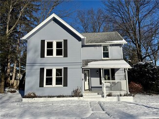 40 Court St, Canfield, OH 44406