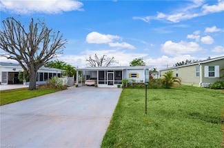 308 Riverwood Rd, Naples, FL 34114