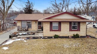 5214 Valdez Dr, Des Moines, IA 50310