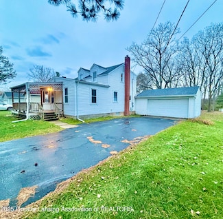 205 Renker Rd, Lansing, MI 48917