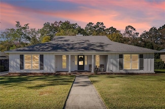 2208 Pine Needle Dr E, Mobile, AL 36609