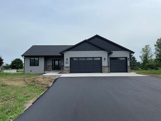 7729 Lanae Ave, Hewitt, WI 54441