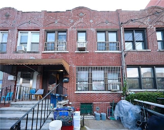 832 49th St, Brooklyn, NY 11220
