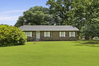 518 Eatonville Rd, Hattiesburg, MS 39401