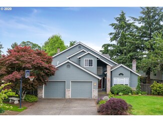 6122 Churchill Downs Dr, West Linn, OR 97068