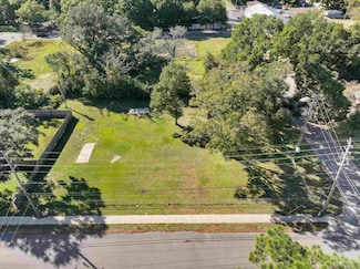 2503 W Hatton St, Pensacola, FL 32505