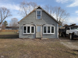 405 Poplar St, Elizabethtown, IN 47232