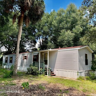 206 Ash St, Interlachen, FL 32148