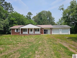 9755 Woodville Rd, Kevil, KY 42053