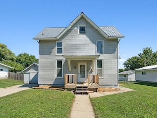 226 2nd Ave E, Lisbon, IA 52253