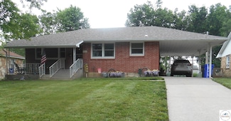 1009 S Arlington Ave, Sedalia, MO 65301