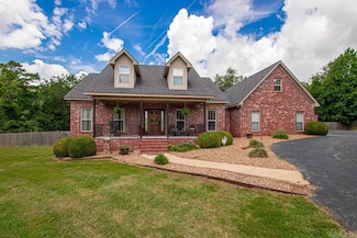 2675 Mountain View Rd, Benton, AR 72019