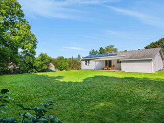 2A Haywood Ave, Rutland, VT 05701