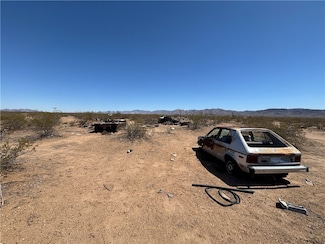 010C Adobe Rd, Golden Valley, AZ 86413