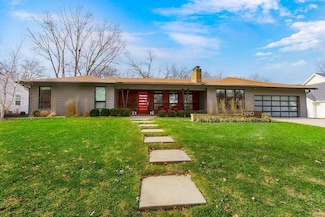 5910 Lockton Ln, Fairway, KS 66205