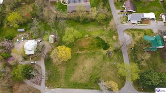 137 Coppock St, Campbellsville, KY 42718